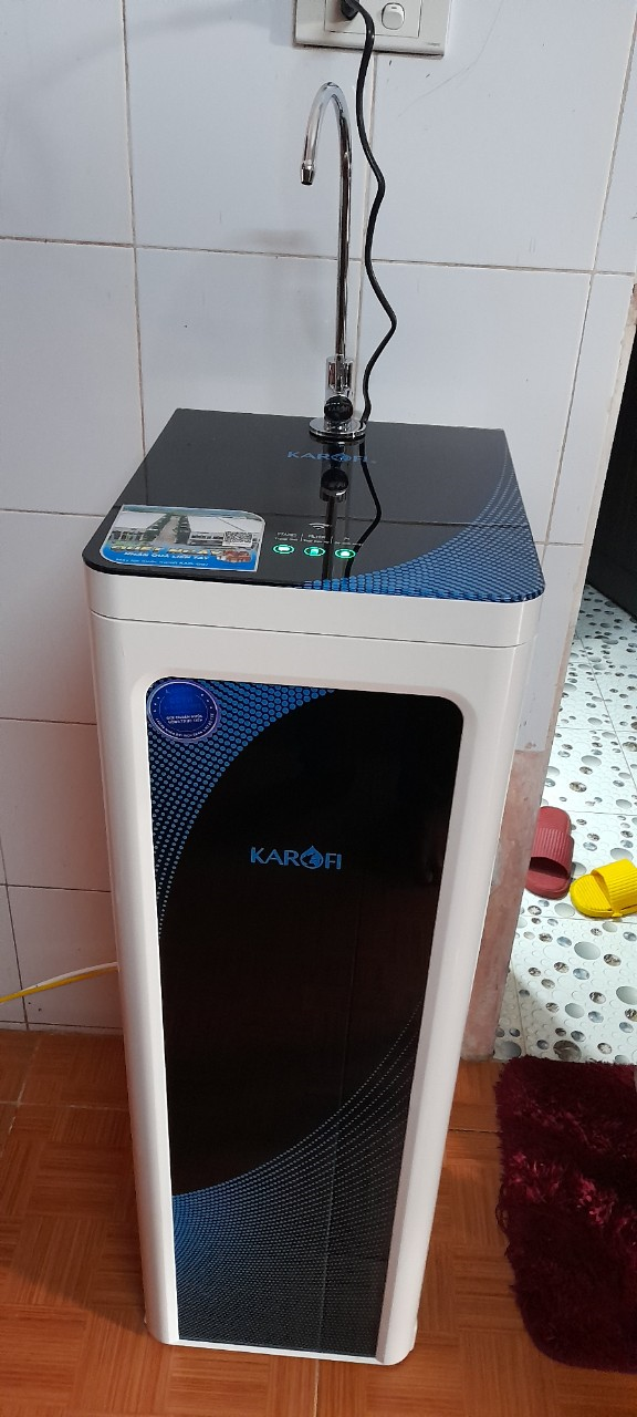 Máy lọc nước Karofi KAQ-O07